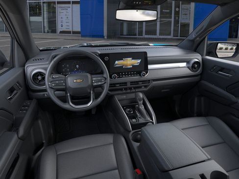 New 2025 Chevrolet Colorado LT w/ LT Convenience Package image 15