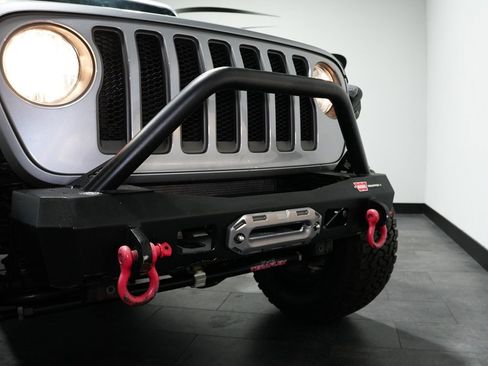 Used 2020 Jeep Wrangler Unlimited Rubicon AWD/4WD image 12