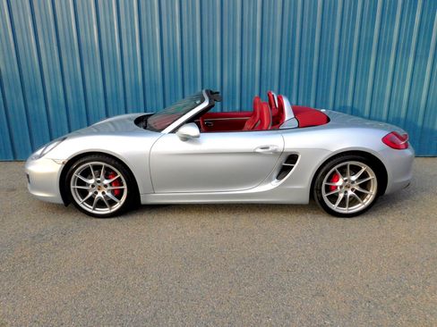 Used 2015 Porsche Boxster S image 3