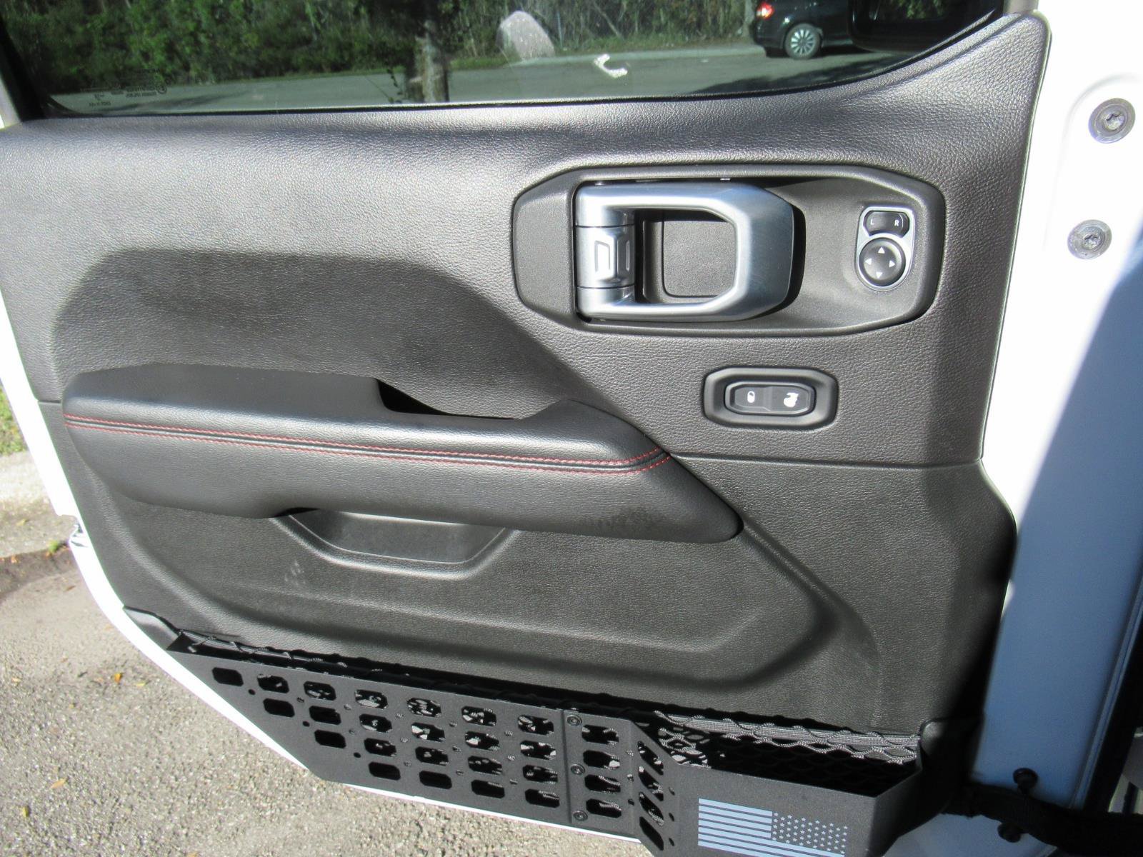 Used 2020 Jeep Gladiator Rubicon AWD/4WD image 18