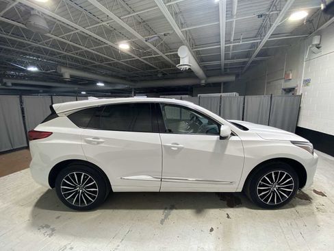 Used 2025 Acura RDX SH-AWD w/ Advance Package image 27