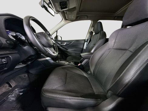 Used 2019 Subaru Forester Premium AWD/4WD image 22