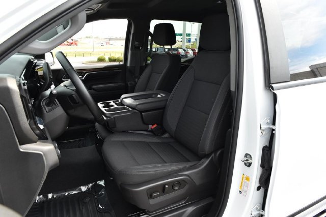 Used 2023 Chevrolet Silverado 1500 RST w/ Z71 Off-Road Package AWD/4WD image 18