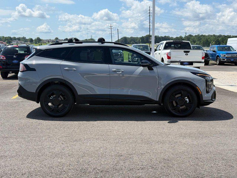 Used 2026 Kia Sportage X-Line w/ X-Line Premium Package AWD/4WD image 2
