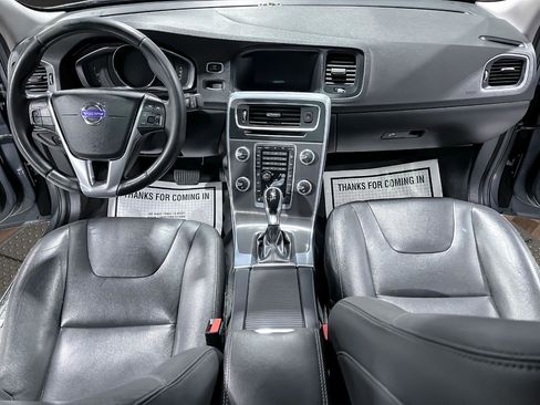 Used 2016 Volvo S60 T5 Premier w/ Climate Package image 11