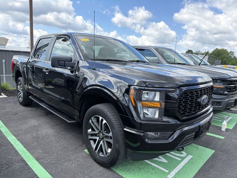 Used 2023 Ford F150 XL w/ STX Appearance Package AWD/4WD image 2