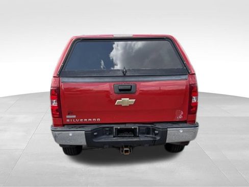 Used 2011 Chevrolet Silverado 1500 LT w/ All-Star Edition AWD/4WD image 4
