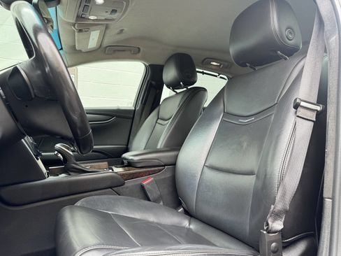 Used 2018 Cadillac XTS w/ Rear Seat Comfort Package image 12