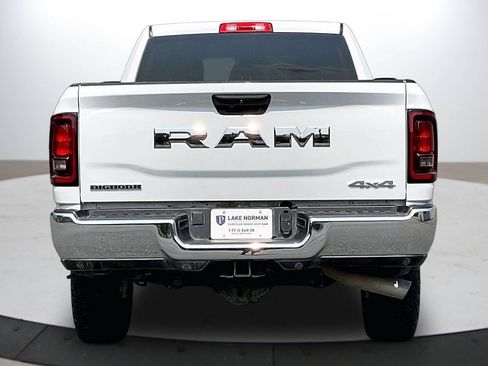 Used 2025 RAM 2500 Big Horn AWD/4WD image 7