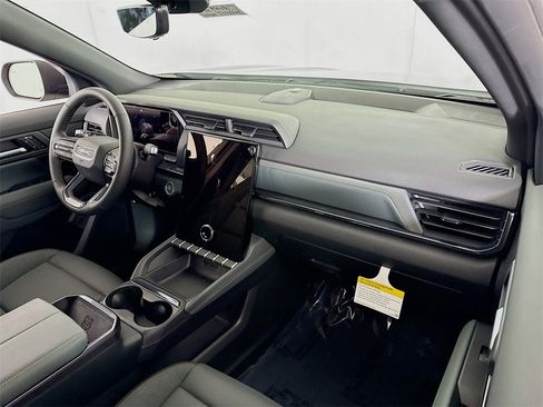 New 2026 GMC Terrain AT4 w/ Convenience Package III image 23