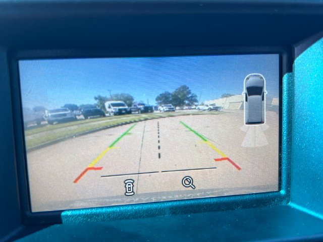 Used 2018 Ford Explorer XLT FWD image 20