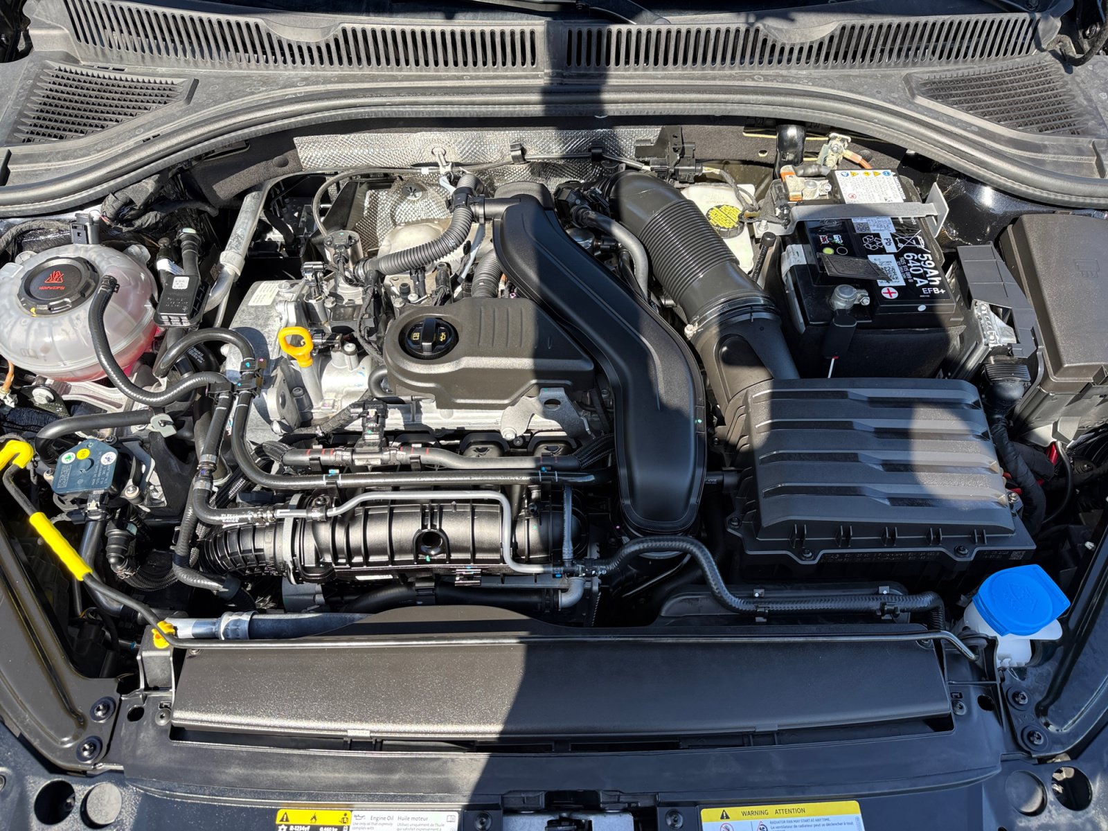 Used 2025 Volkswagen Jetta Sport FWD image 20