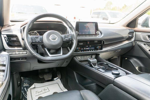 Used 2021 Nissan Rogue SL AWD/4WD image 13