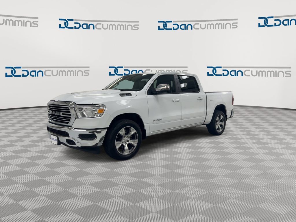 Used 2024 RAM 1500 Laramie AWD/4WD image 4
