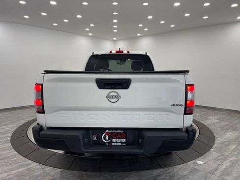 Used 2022 Nissan Frontier S image 6