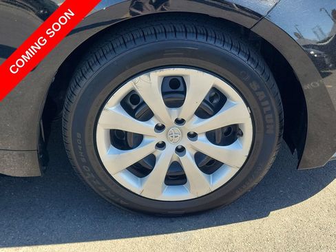 Used 2023 Toyota Corolla LE FWD image 7