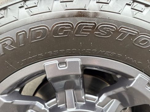 Used 2024 Ford F250 Lariat w/ Lariat Ultimate Package image 37