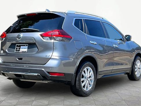 Used 2019 Nissan Rogue SV FWD image 13