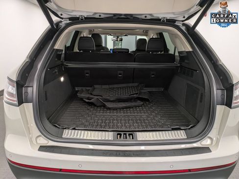 Used 2022 Lincoln Nautilus Reserve AWD/4WD image 29