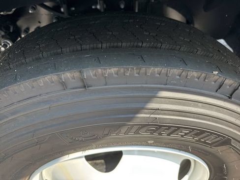 New 2027 Ford F750 2WD Regular Cab Super Duty image 14