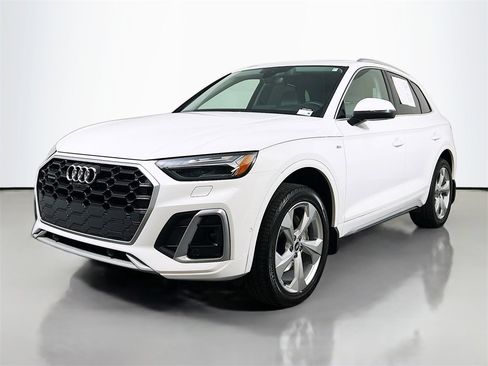 Used 2022 Audi Q5 2.0T Prestige image 3