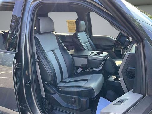 Used 2019 Ford F150 XLT w/ Equipment Group 301A Mid AWD/4WD image 29