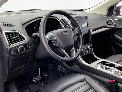 Used 2024 Ford Edge SEL w/ Convenience Package image 14