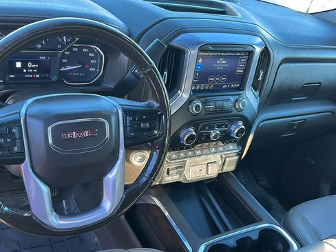 Used 2019 GMC Sierra 1500 SLT w/ SLT Premium Plus Package image 10