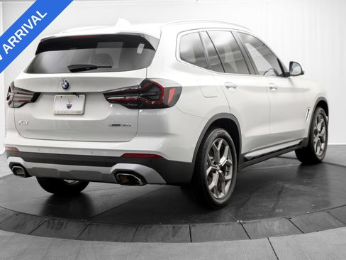 Used 2022 BMW X3 xDrive30i AWD/4WD image 7