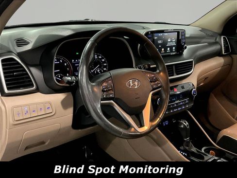 Used 2021 Hyundai Tucson Limited FWD image 17