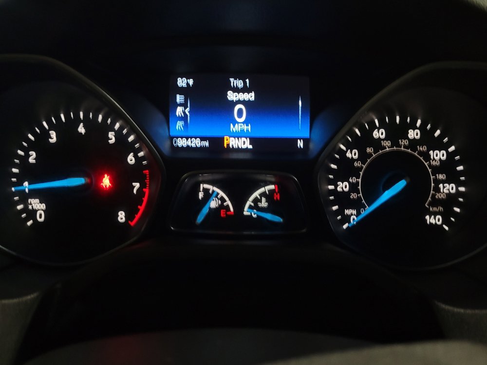 Used 2018 Ford Focus SE FWD image 23