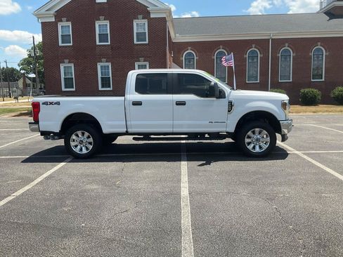 Used 2019 Ford F250 XL w/ STX Appearance Package AWD/4WD image 4