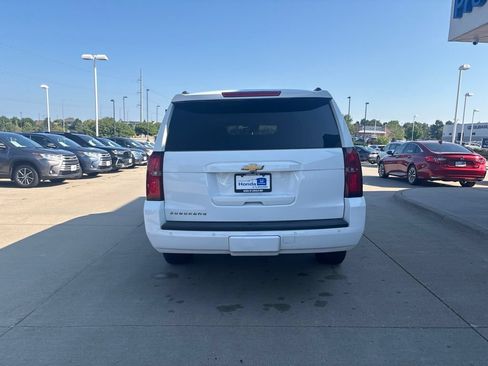Used 2019 Chevrolet Suburban LT AWD/4WD image 6