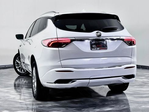 Used 2023 Buick Enclave Avenir w/ Avenir Technology Package AWD/4WD image 9