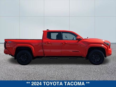 Used 2024 Toyota Tacoma TRD Sport image 6