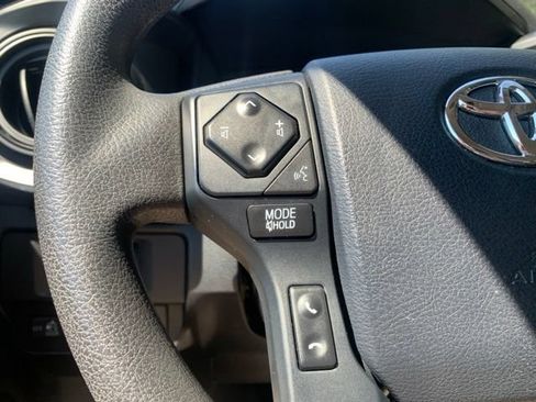 Used 2016 Toyota Tacoma SR w/ Towing Package AWD/4WD image 15