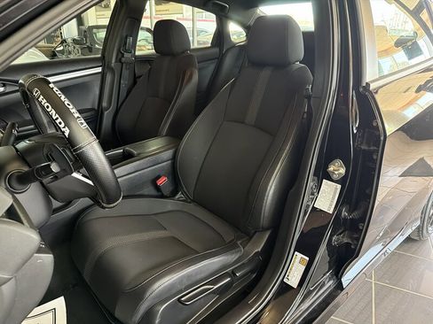 Used 2019 Honda Civic Sport image 10