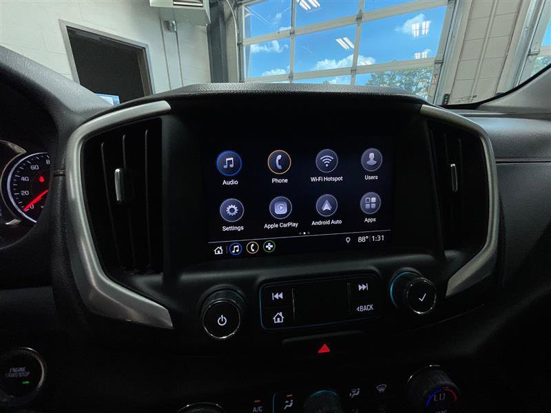 Used 2019 GMC Terrain SLT FWD image 17