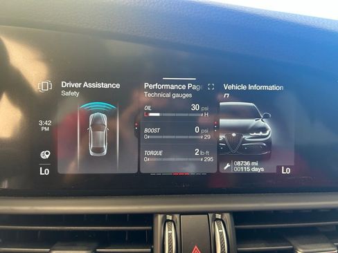 New 2024 Alfa Romeo Giulia Ti w/ Performance Driving Package image 33