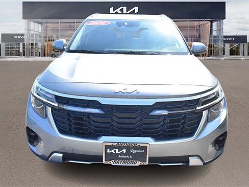 New 2026 Kia Seltos S image 8