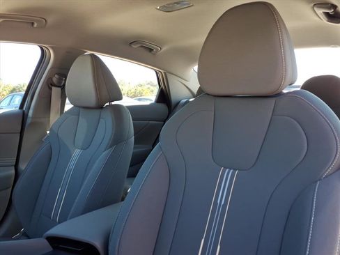 New 2026 Hyundai Elantra Sport image 13