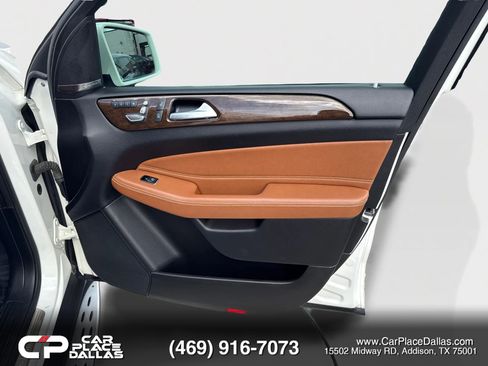 Used 2019 Mercedes-Benz GLS 450 4MATIC w/ Premium 1 Package image 19