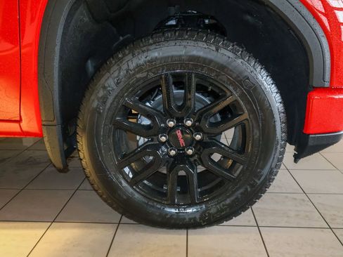 New 2026 GMC Sierra 1500 Elevation image 27