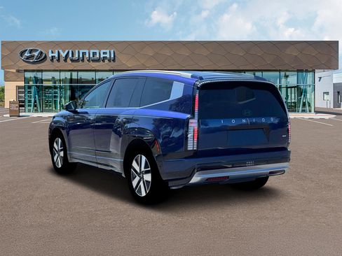 New 2026 Hyundai Ioniq 9 SEL image 5
