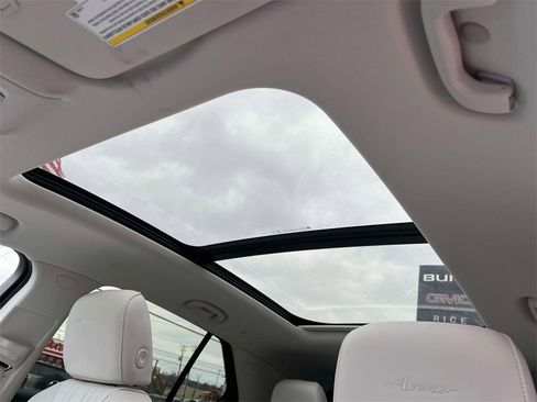 New 2026 Buick Envision Avenir image 31