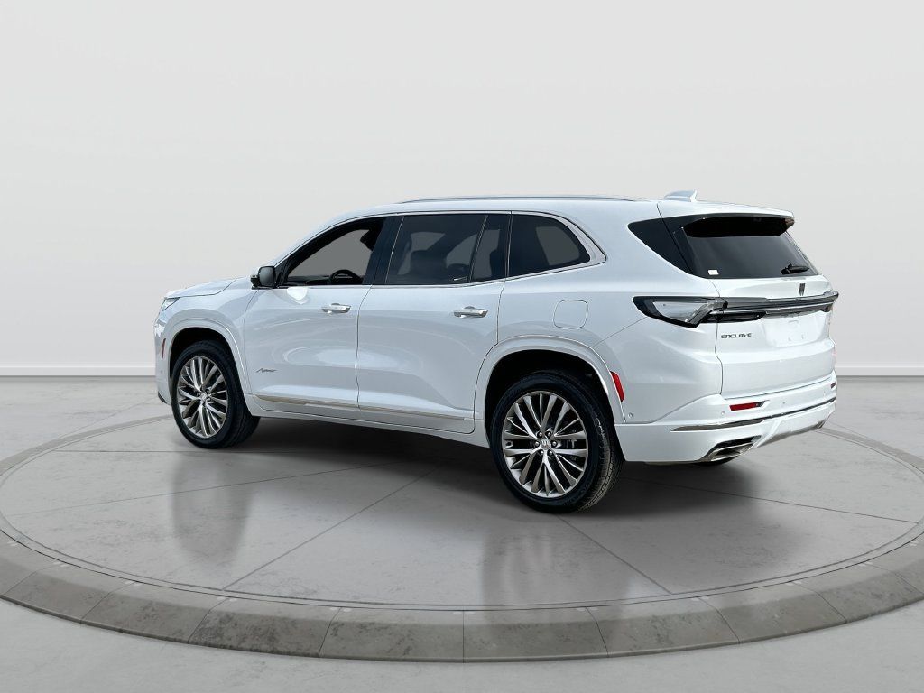 Used 2026 Buick Enclave Avenir w/ Super Cruise Package FWD image 6