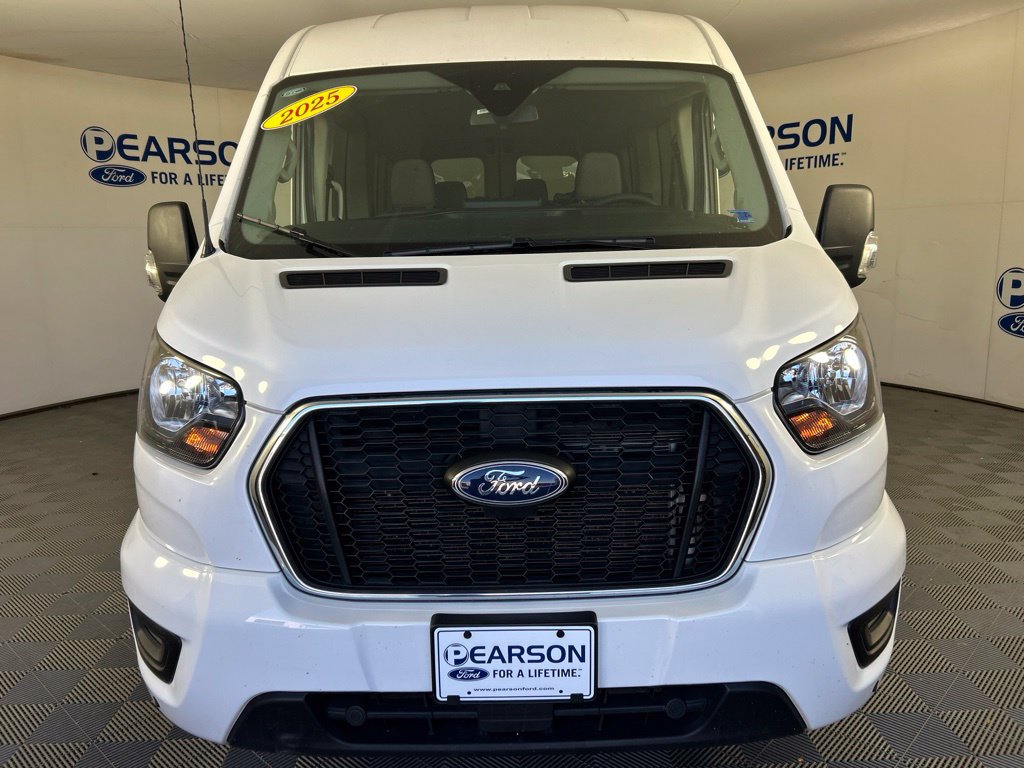 Used 2025 Ford Transit 350 XLT RWD image 2