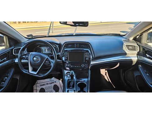 Used 2022 Nissan Maxima SV w/ Floor Mat Group image 3