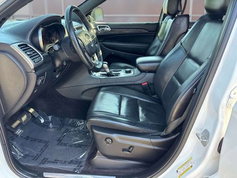 Used 2018 Jeep Grand Cherokee High Altitude AWD/4WD image 10