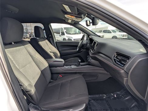 Used 2023 Dodge Durango GT image 10